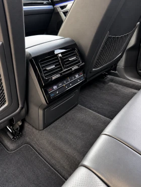 VW Touareg R-Line, снимка 8