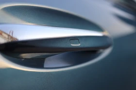 Mercedes-Benz GLB 250 AMG 4Matic Multibeam KeyGO 360 HuD Assist SzH  - 32900 € / 64346.81 лв. - 91881599 16