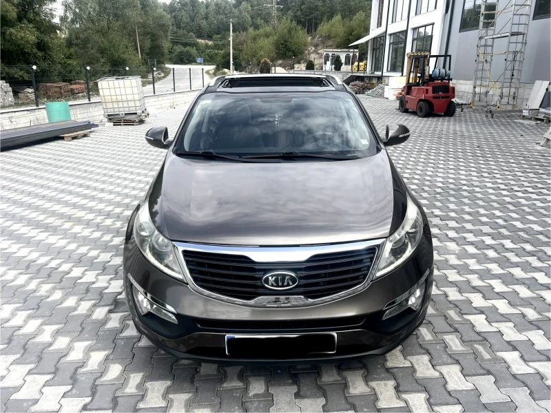 Kia Sportage 2.0 136 4х4 панорама, снимка 2 - Автомобили и джипове - 52453850