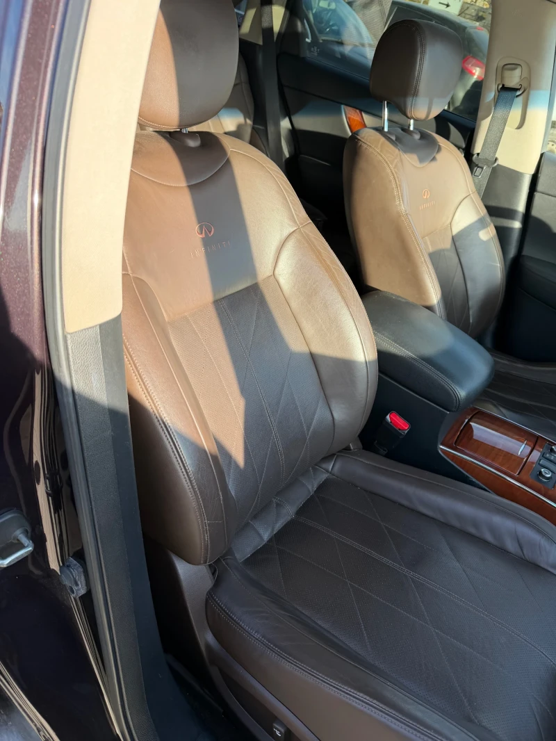 Infiniti Fx 35, снимка 8 - Автомобили и джипове - 52818407