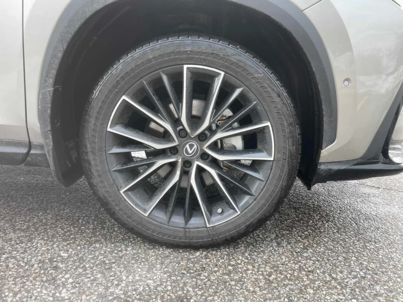 Lexus NX 350h 2022 * CARFAX * БЕЗ ПЪРВОНАЧАЛНА ВНОСКА, снимка 6 - Автомобили и джипове - 52852037