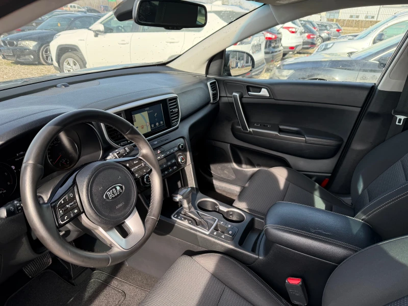 Kia Sportage 1.6 CRDI, снимка 11 - Автомобили и джипове - 53380016