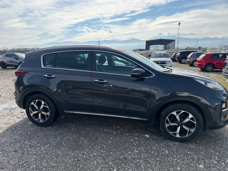 Kia Sportage 1.6 CRDI, снимка 4 - Автомобили и джипове - 53380016