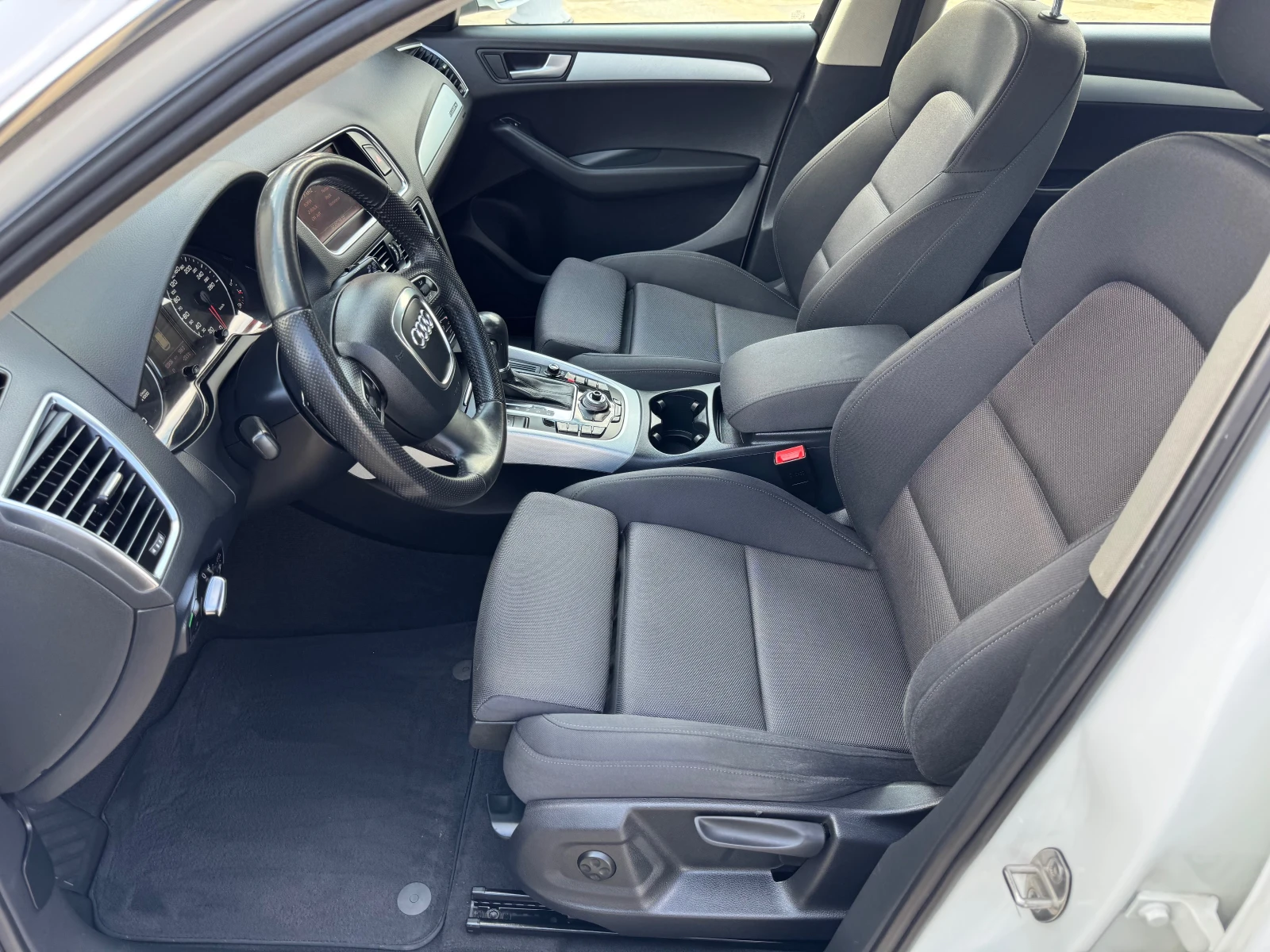Audi Q5 2.0TDI* 100%km* AUT* S-LINE* RECARO* NAVI* TOP - изображение 5