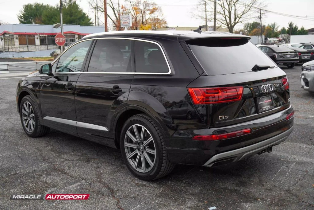 Audi Q7 * 3.0T Premium Plus * БЕЗ ПЪРВОНАЧАЛНА ВНОСКА*  - изображение 3