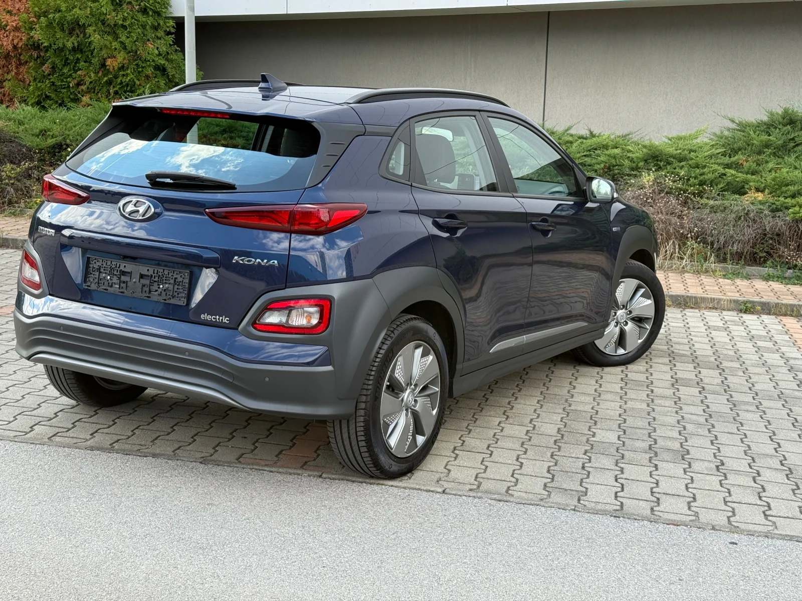 Hyundai Kona 64 KW 204 hp Termo pompa  - изображение 4