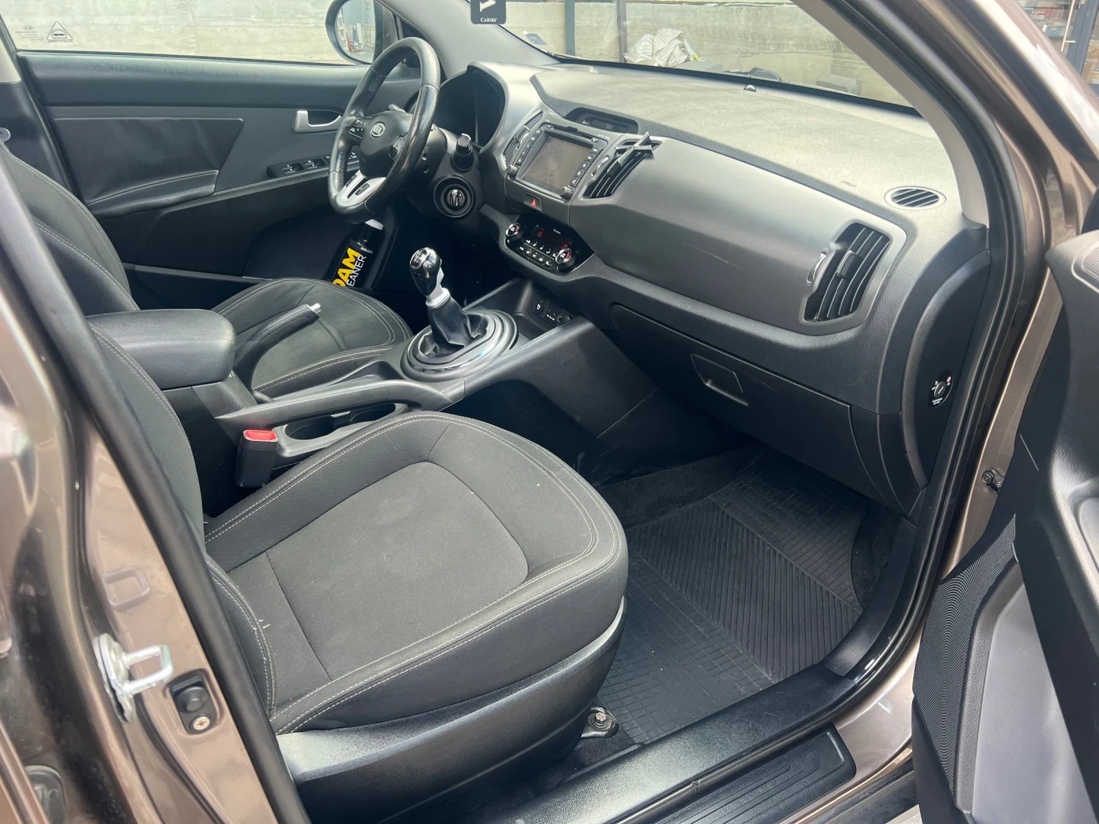Kia Sportage 2.0 136 4х4 панорама | Mobile.bg — изображение 7
