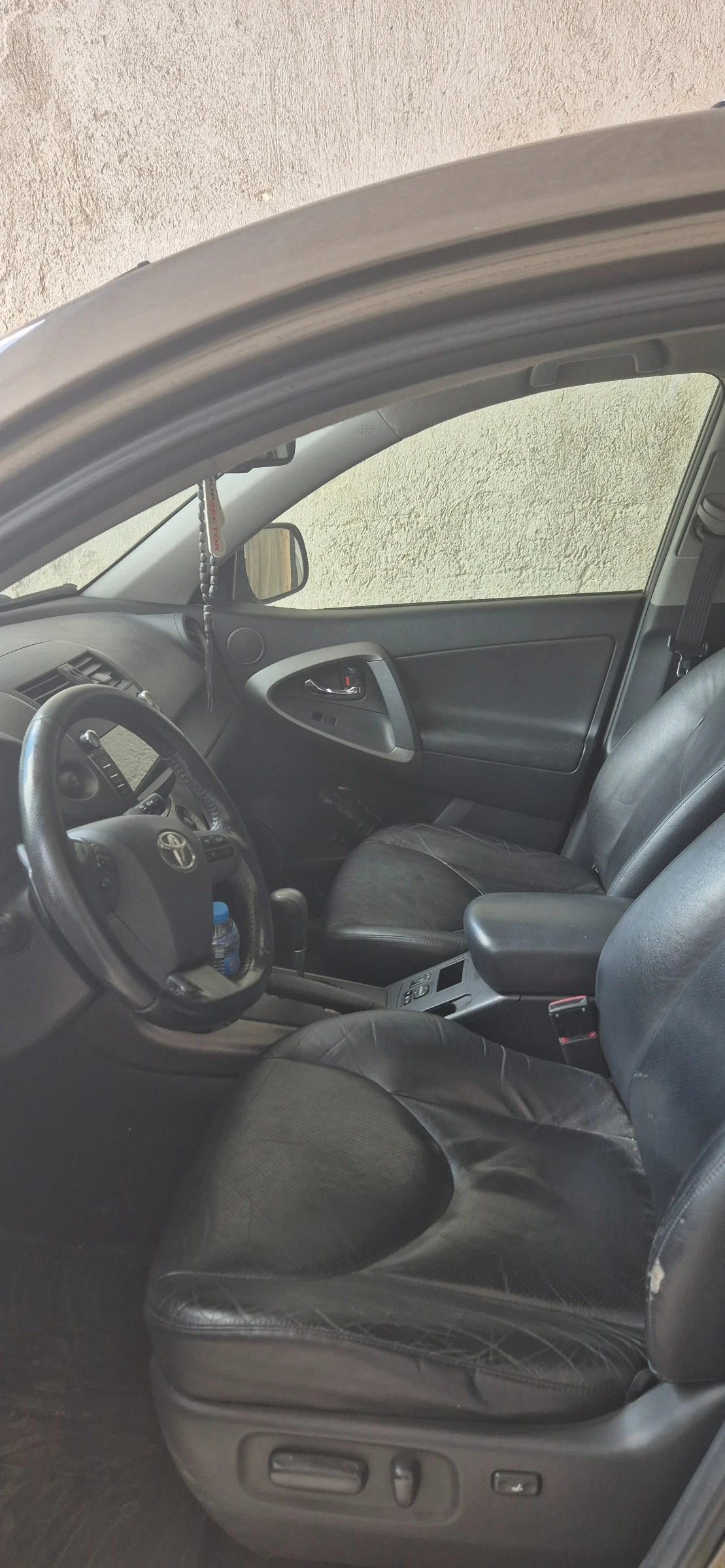 Toyota Rav4 Джип - изображение 5