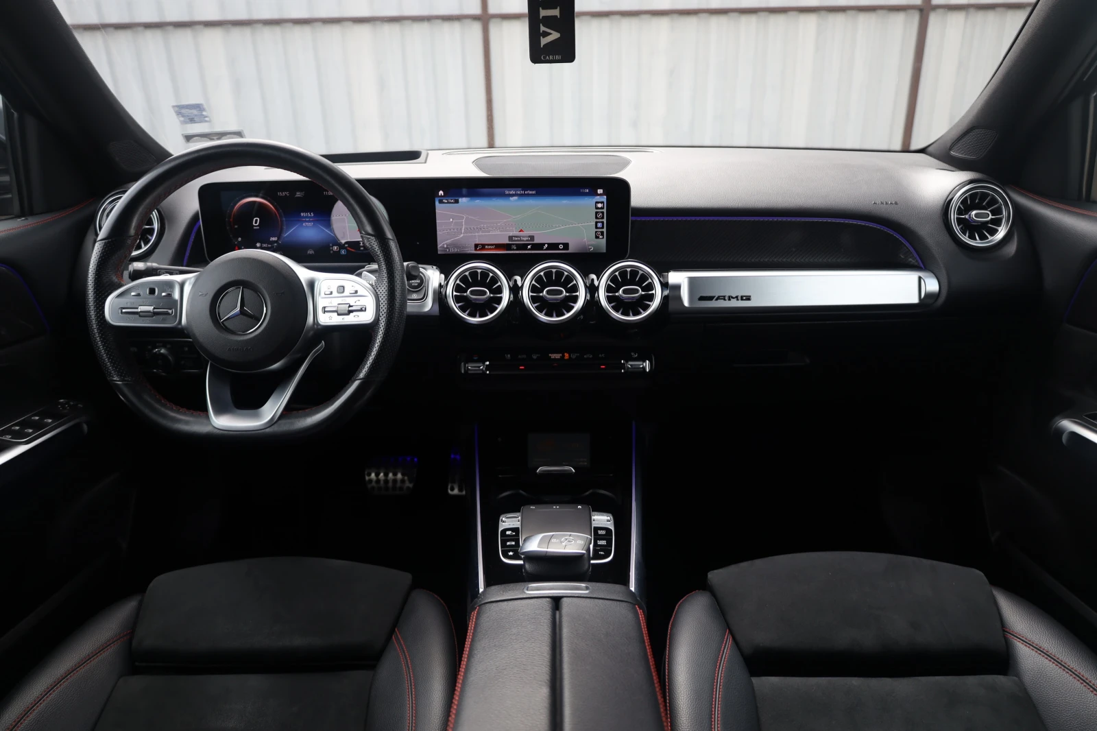 Mercedes-Benz GLB 250 AMG 4Matic Multibeam KeyGO 360 HuD Assist SzH , снимка 11 - Автомобили и джипове - 53734427