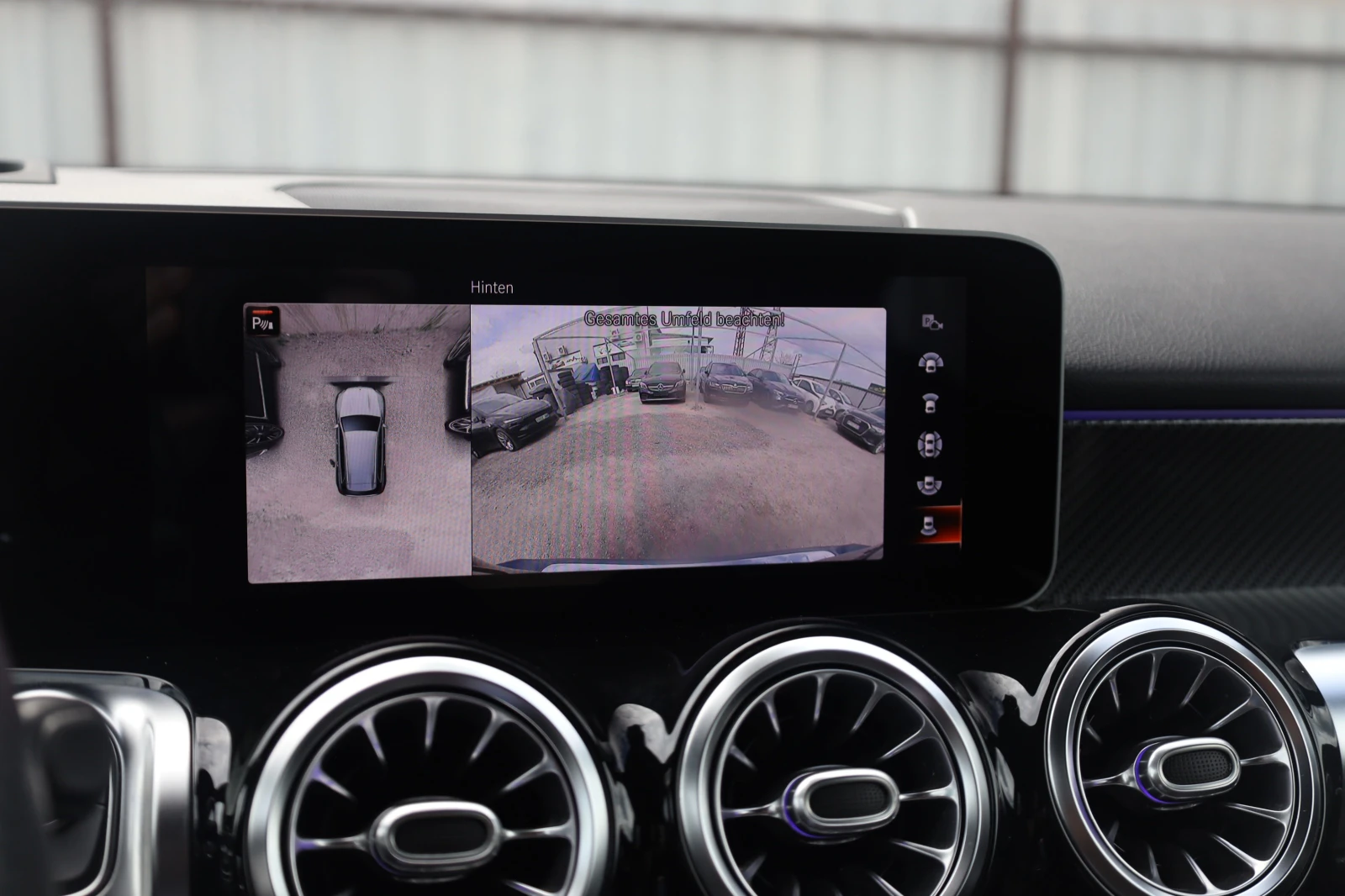 Mercedes-Benz GLB 250 AMG 4Matic Multibeam KeyGO 360 HuD Assist SzH , снимка 13 - Автомобили и джипове - 53734427