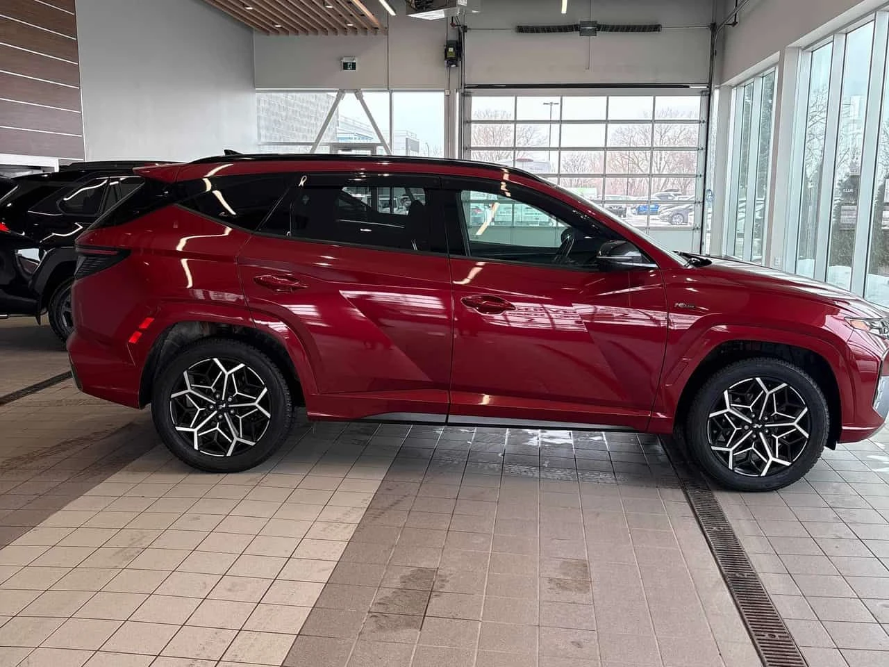 Hyundai Tucson  N Line /CARFAX/Кожа/Подгрев/Панорама/2 Ключа, снимка 4 - Автомобили и джипове - 53832033