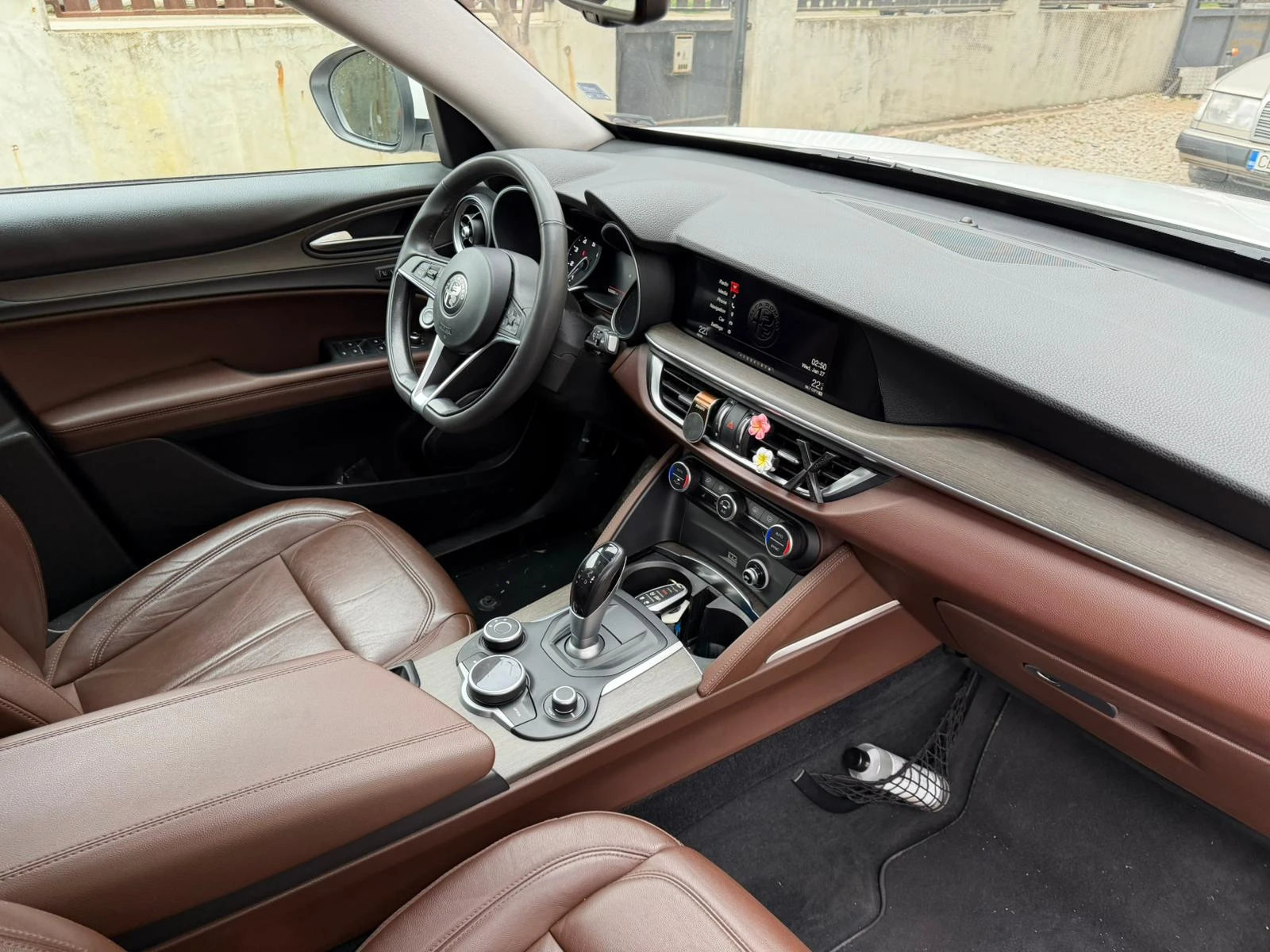 Alfa Romeo Stelvio Q4 2.0T, снимка 13 - Автомобили и джипове - 53967776