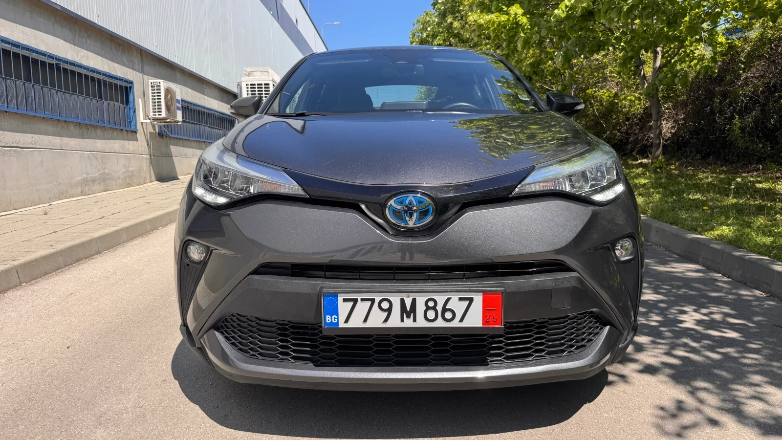 Toyota C-HR 1.8 Hybrid, снимка 3 - Автомобили и джипове - 54444935