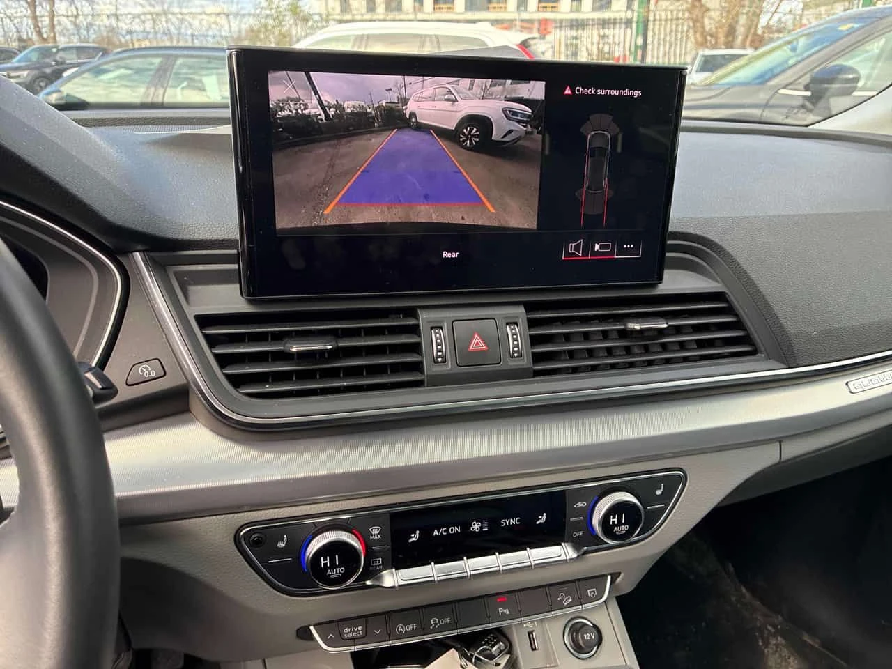 Audi Q5 * Progressiv * ДИСТРОНИК * DIGITAL * КАМЕРА, снимка 9 - Автомобили и джипове - 54460390