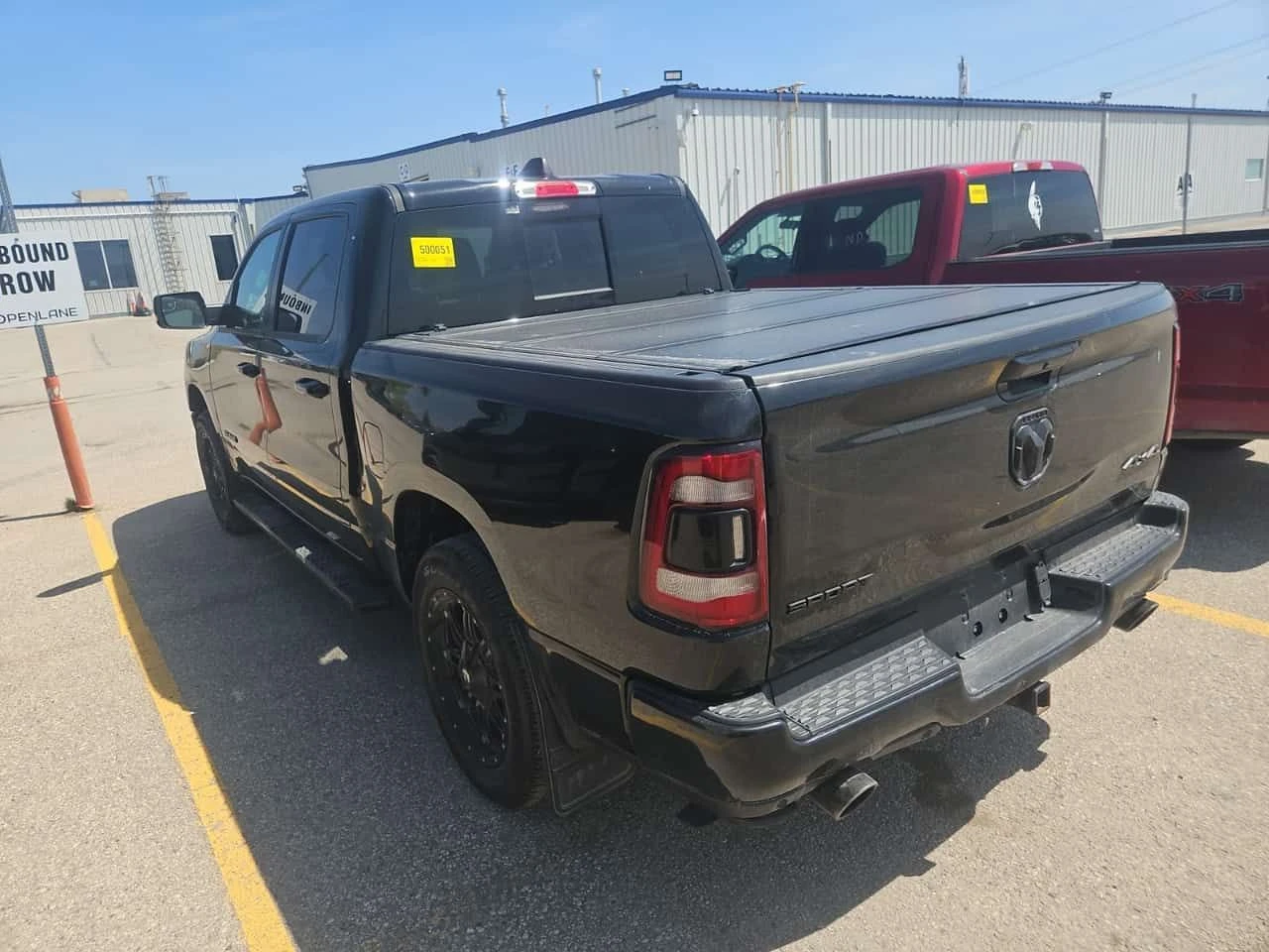 Dodge RAM 1500 * SPORT CREW CAB SHORT BED * CARFAX * ЦЕНА ДО БГ, снимка 4 - Автомобили и джипове - 54961633