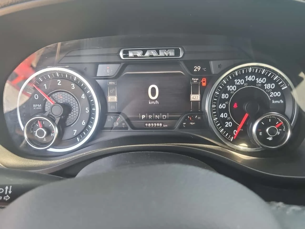 Dodge RAM 1500 * SPORT CREW CAB SHORT BED * CARFAX * ЦЕНА ДО БГ, снимка 13 - Автомобили и джипове - 54961633