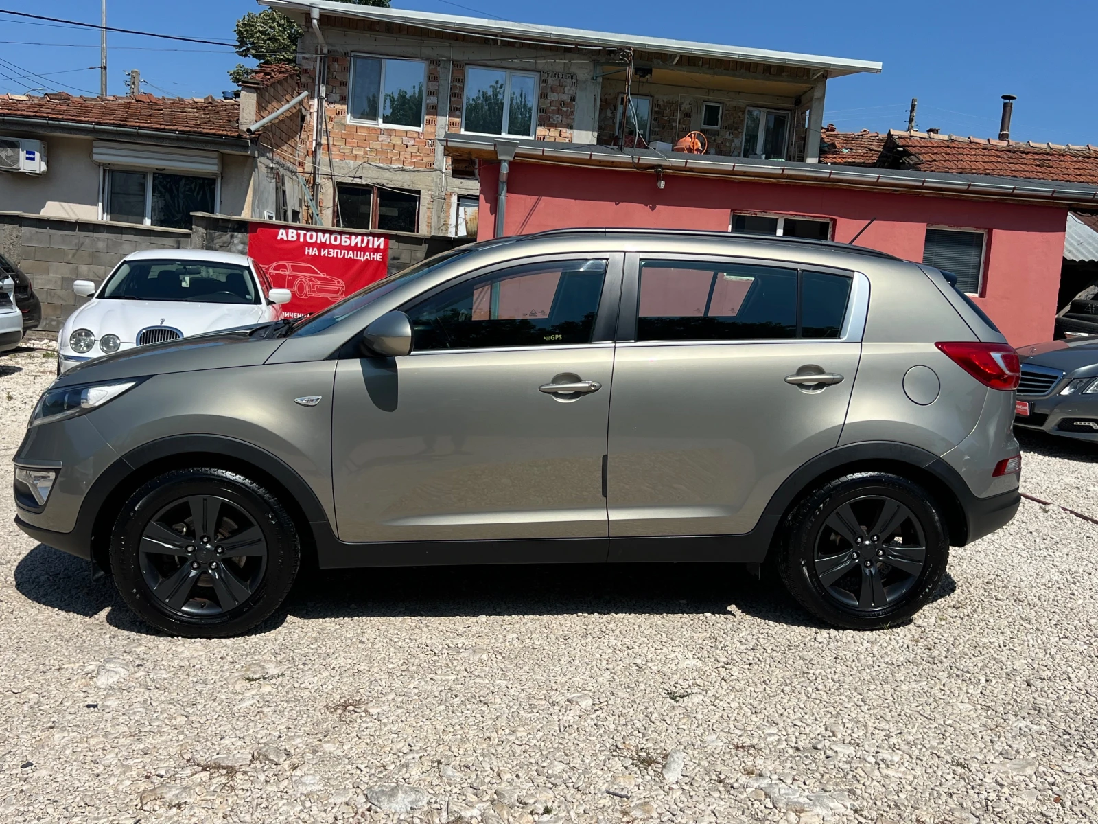 Kia Sportage 1, 6GPL 6 скорости Лед светлени, снимка 2 - Автомобили и джипове - 55340401