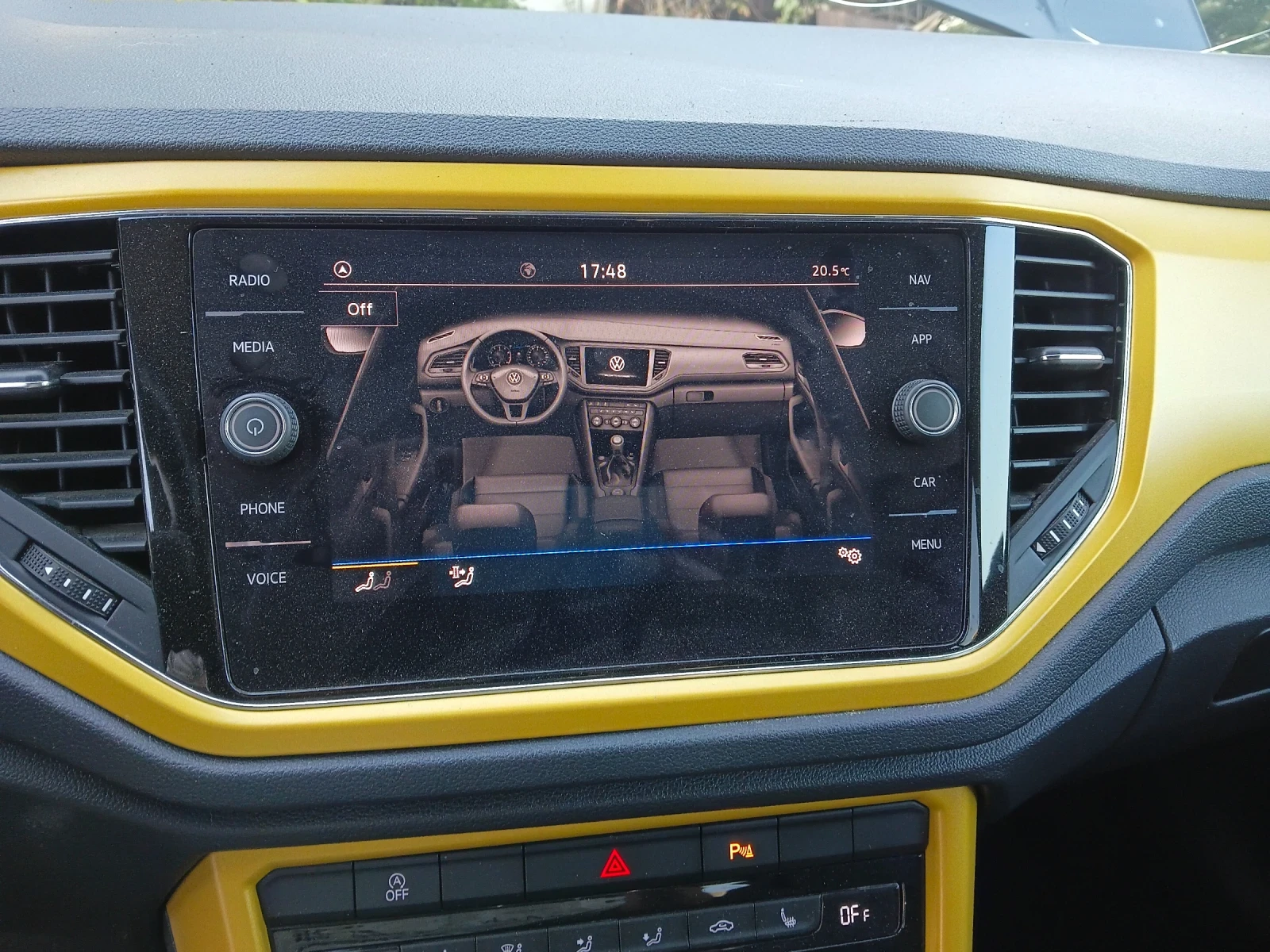 VW T-Roc 1.6 tdi, снимка 10 - Автомобили и джипове - 55851931