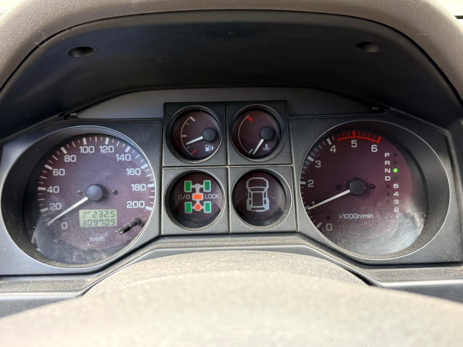 Mitsubishi Pajero 3.2DID* АВТОМАТ* ОБСЛУЖЕН* РЕГИСТРИРАН* , снимка 14 - Автомобили и джипове - 56239434