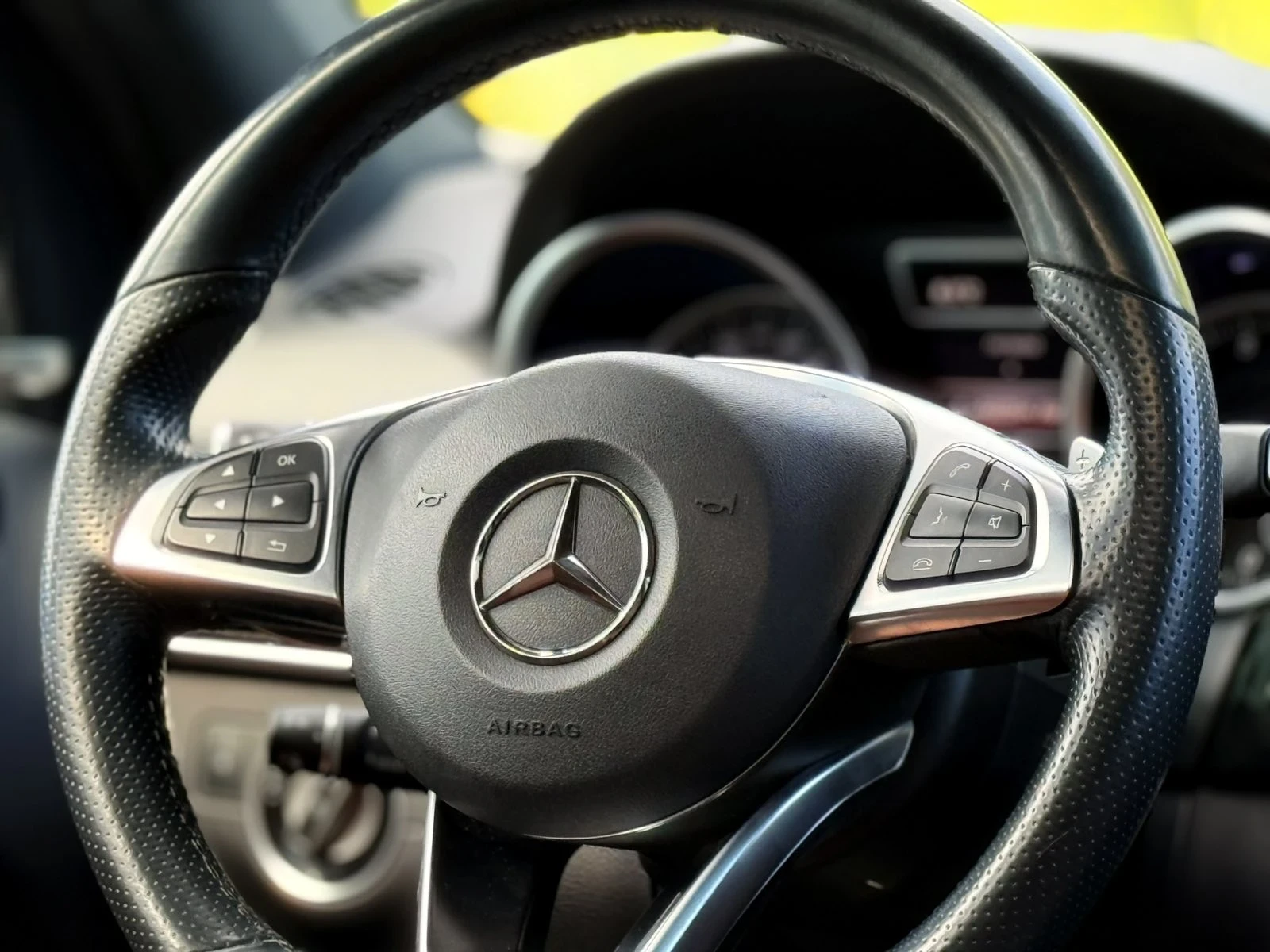 Mercedes-Benz GLE 43 AMG 43 AMG / Panorama /4Matic, снимка 13 - Автомобили и джипове - 56313354