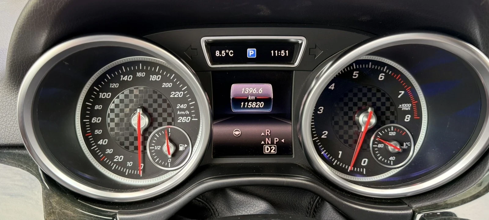 Mercedes-Benz GLE 43 AMG 43 AMG / Panorama /4Matic, снимка 16 - Автомобили и джипове - 56313354