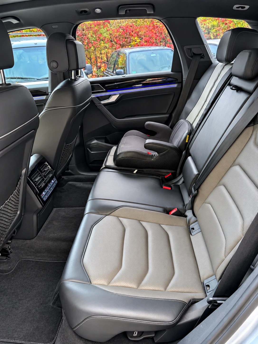 VW Touareg R-Line, снимка 7 - Автомобили и джипове - 56551887