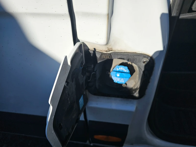 Renault Master 2.3dci  maxi, снимка 17 - Бусове и автобуси - 52935459