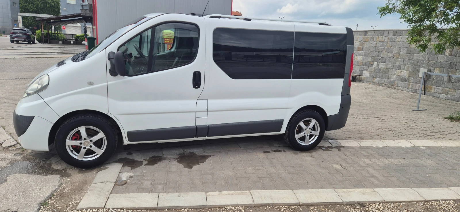 Opel Vivaro 2.0CDTI, снимка 4 - Бусове и автобуси - 54490561