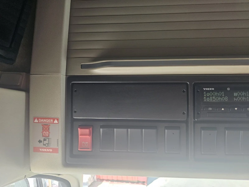 Volvo Fh 500 I SAVE Турбо кампаунд ADR 2БР, снимка 13 - Камиони - 52612270