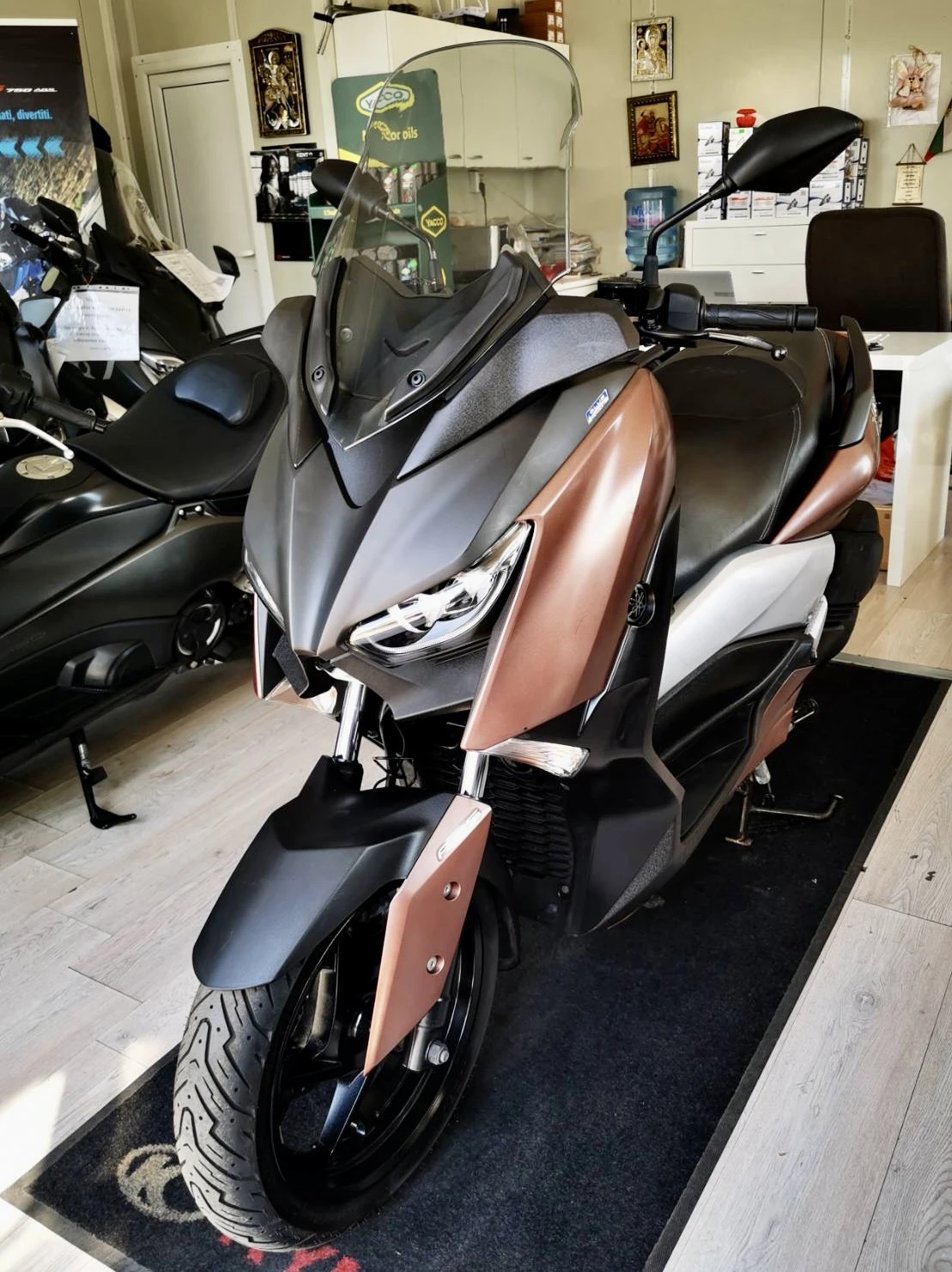 Yamaha X-max 300i ABS/TC/LED 06.2017г. - изображение 4