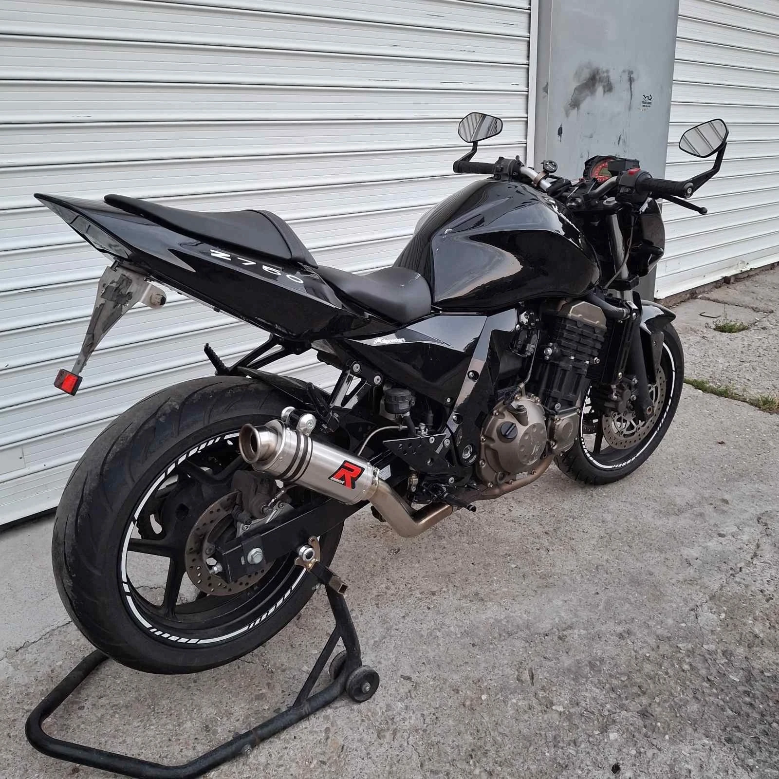 Kawasaki Z 750 35kwA2, снимка 3 - Мотоциклети и мототехника - 54978749