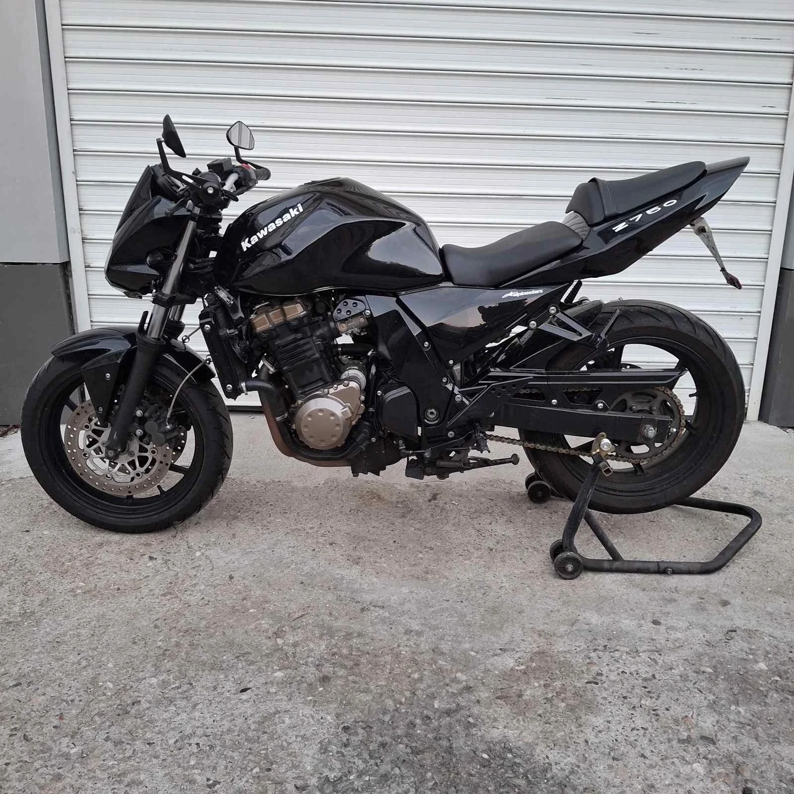 Kawasaki Z 750 35kwA2, снимка 2 - Мотоциклети и мототехника - 54978749