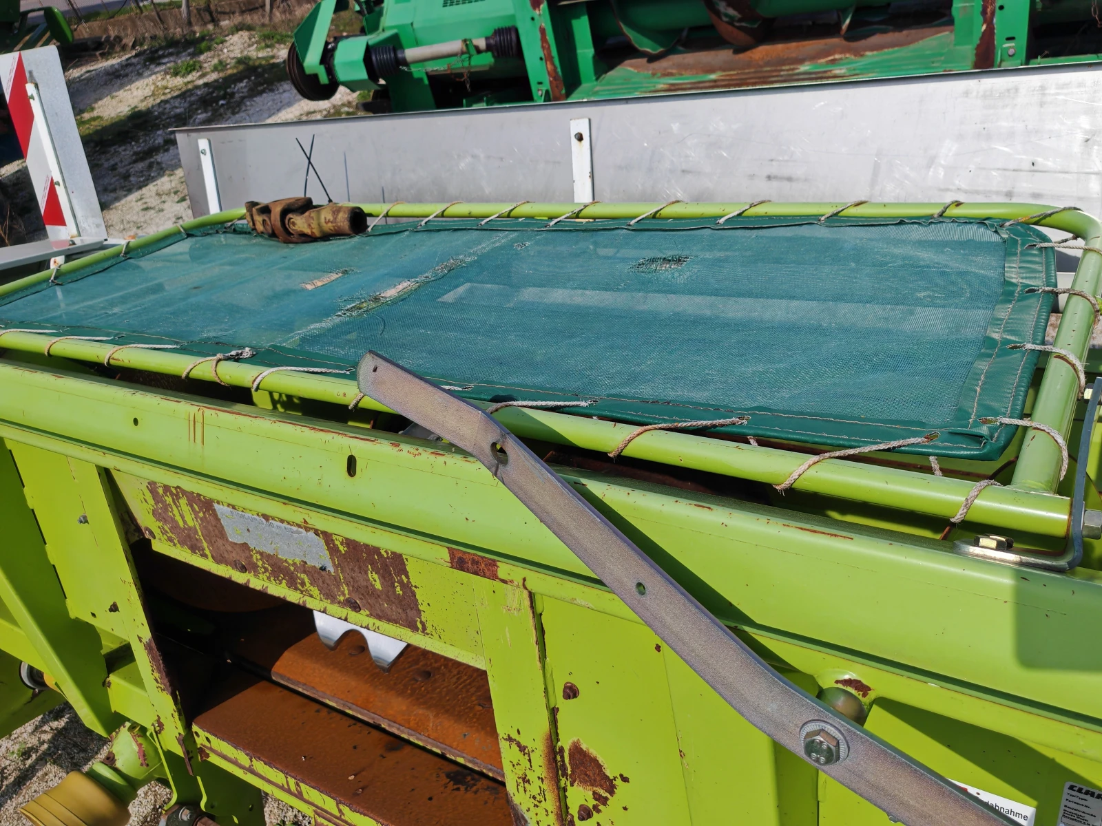 Комбайн Claas Pick Up 300, снимка 17 - Селскостопанска техника - 54005416