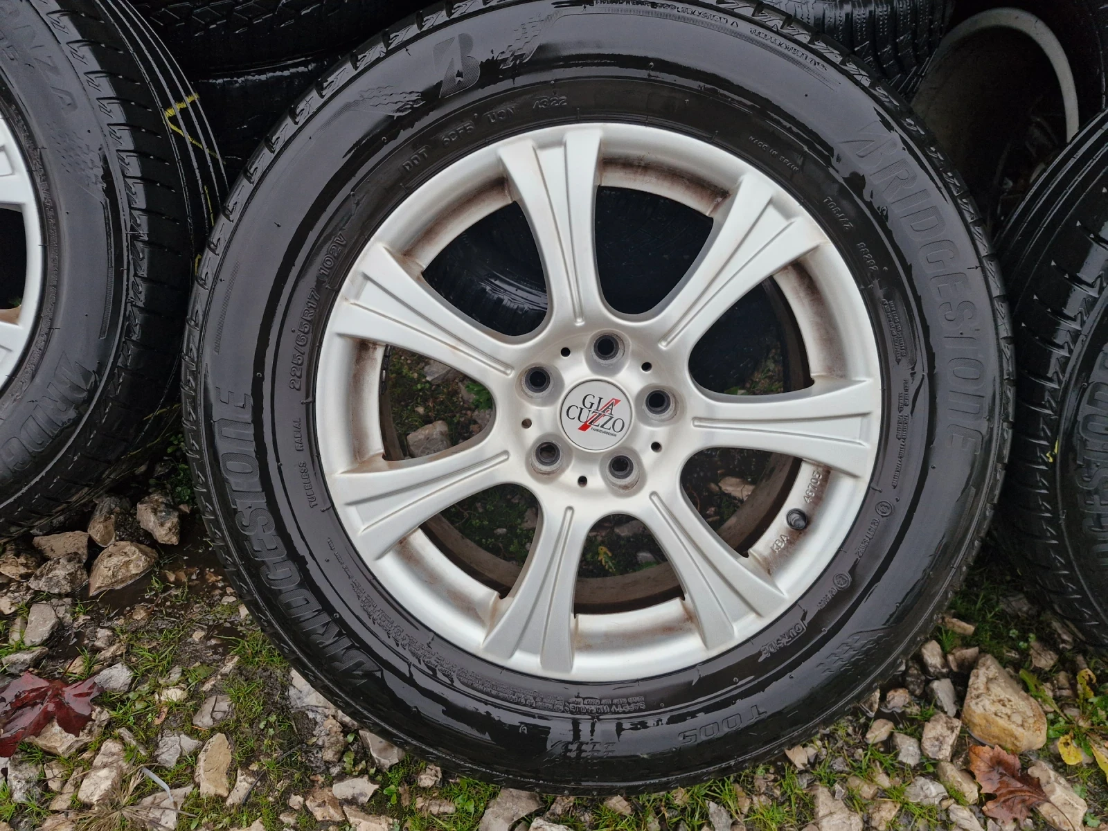 ���� � ������ 225/65R17 �� Honda Cr-v | Mobile.bg � ����������� 2