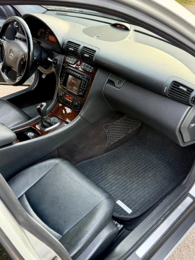 Mercedes-Benz C 320, снимка 4