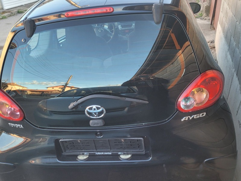 Toyota Aygo, снимка 6 - Автомобили и джипове - 46156324
