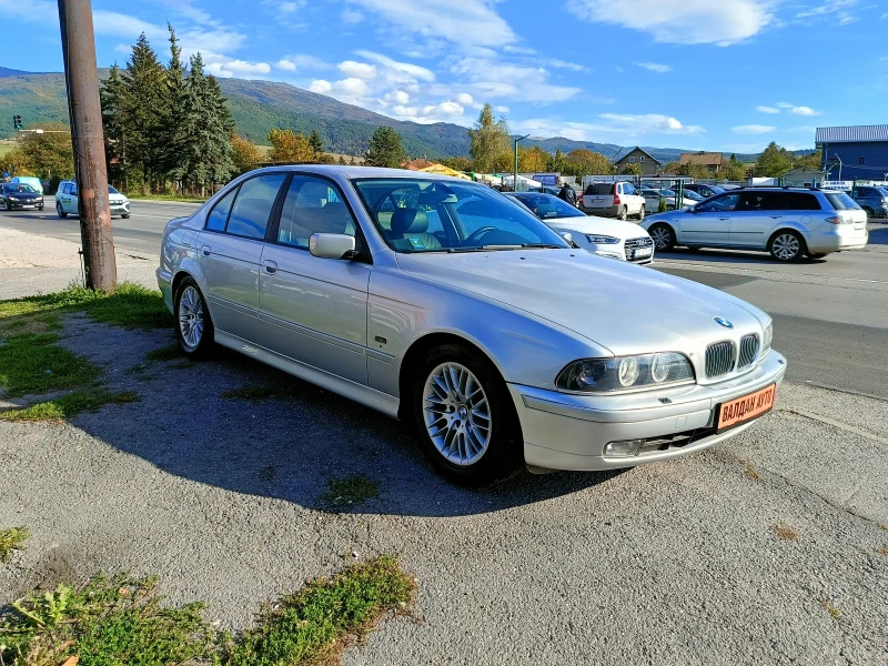 BMW 523 2.5i/Бен/Газ, снимка 1 - Автомобили и джипове - 47638327