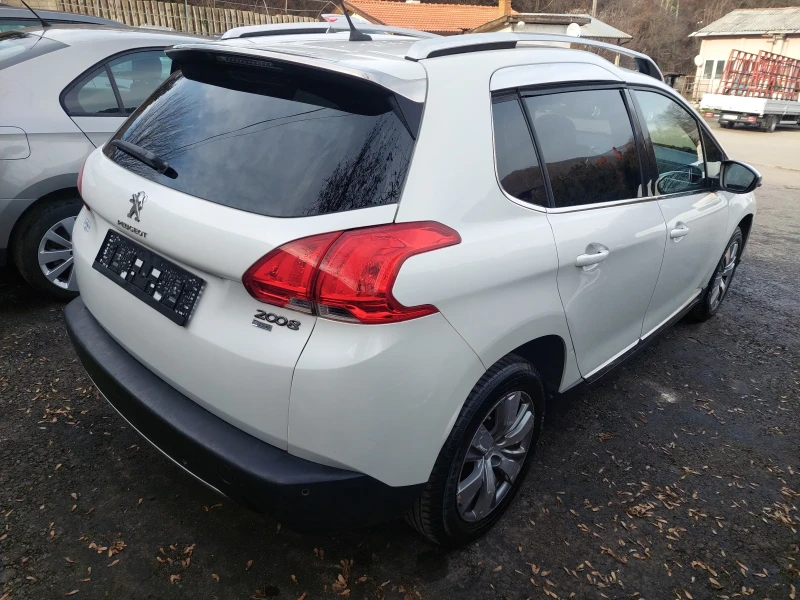 Peugeot 2008 1.6 eHDI, снимка 4 - Автомобили и джипове - 48522540