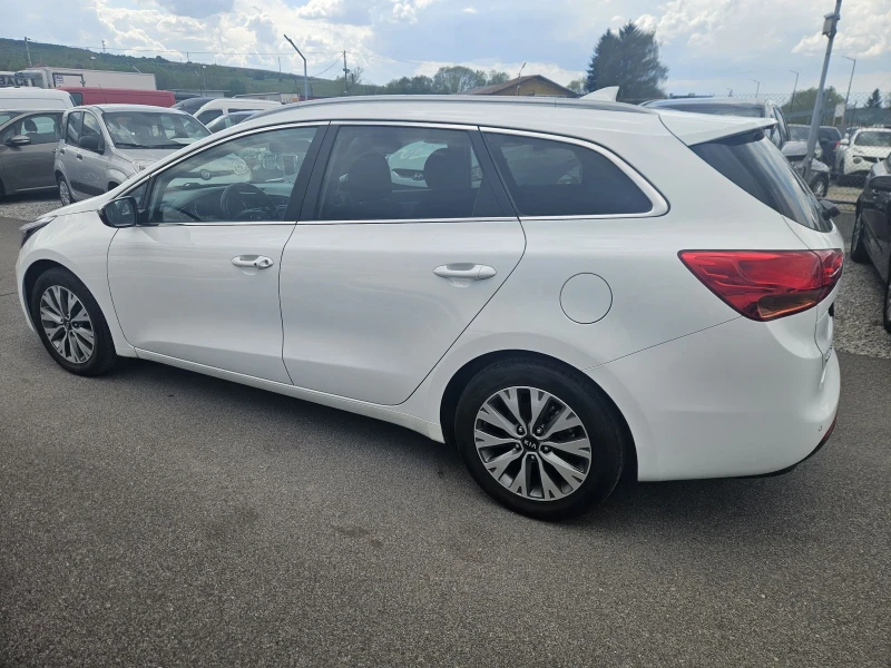 Kia Ceed 1.6CRDI F1 NAVI ECO dynamics, снимка 7 - Автомобили и джипове - 48539593