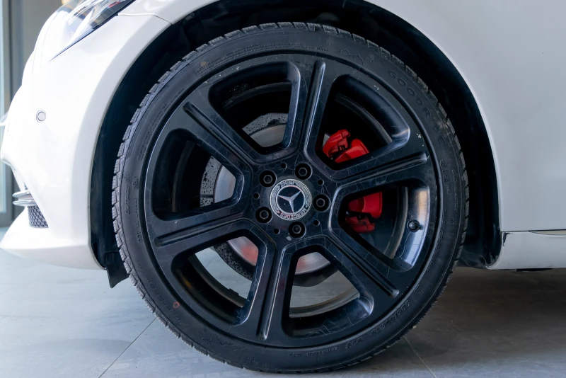 Mercedes-Benz C 220, снимка 7 - Автомобили и джипове - 51505623