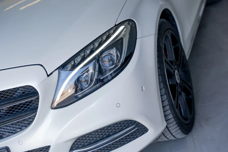 Mercedes-Benz C 220, снимка 6 - Автомобили и джипове - 51505623