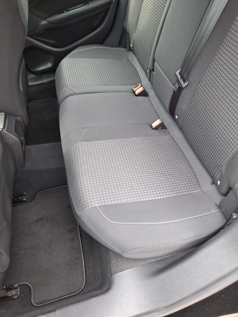Peugeot 308 Дизел от Италия, снимка 9 - Автомобили и джипове - 49993802