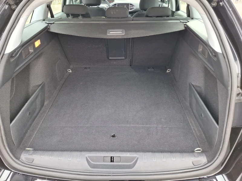 Peugeot 308 Дизел от Италия, снимка 11 - Автомобили и джипове - 49993802