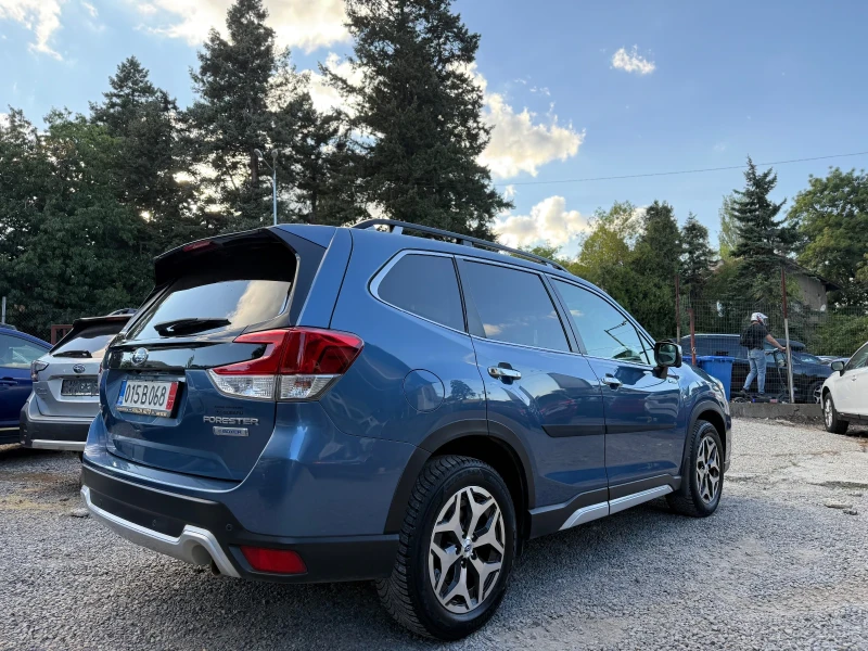 Subaru Forester 2.0i e-Boxer LUXURY , снимка 4 - Автомобили и джипове - 51725851