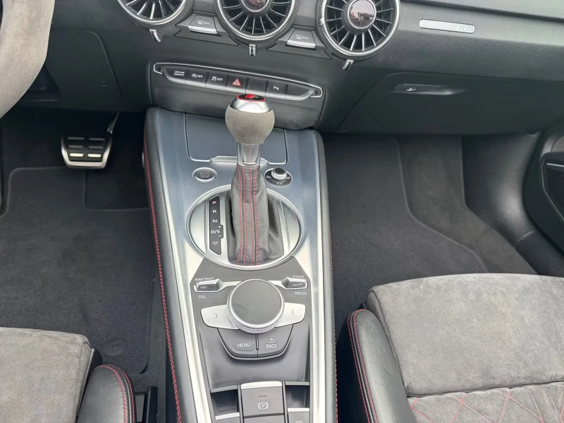Audi Tt 45TFSI/245HP/S-LINE-COMP+ /MATRIX/CAM/B&O/805v, снимка 14 - Автомобили и джипове - 52331471