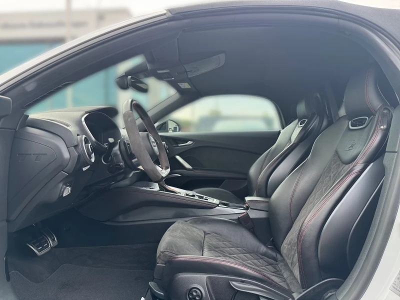 Audi Tt 45TFSI/245HP/S-LINE-COMP+ /MATRIX/CAM/B&O/805v, снимка 12 - Автомобили и джипове - 52331471
