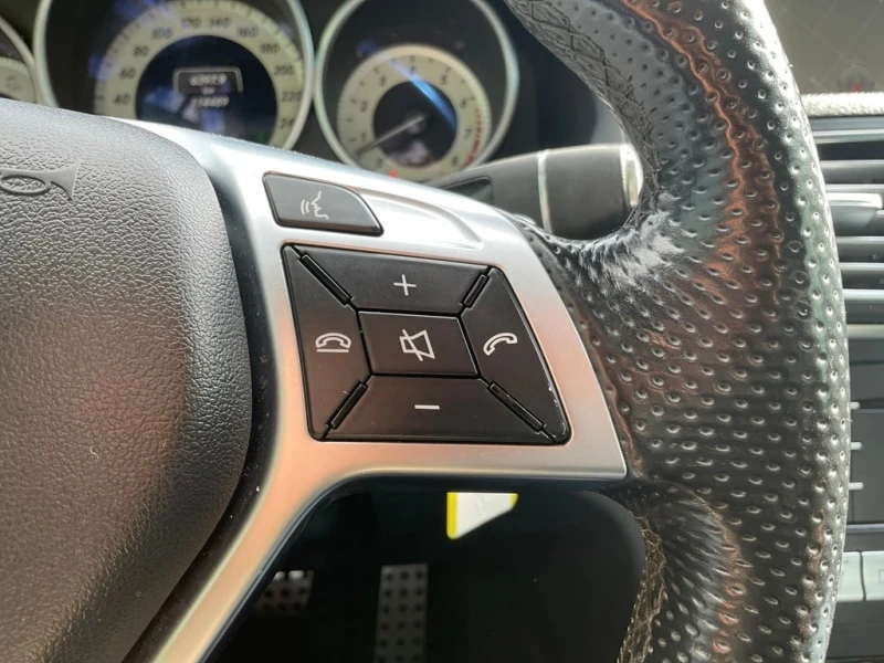 Mercedes-Benz E 400 * E400 4MATIC Coupe LTHR! NAV! 360 CAM! BSM! PANO , снимка 14 - Автомобили и джипове - 52914963