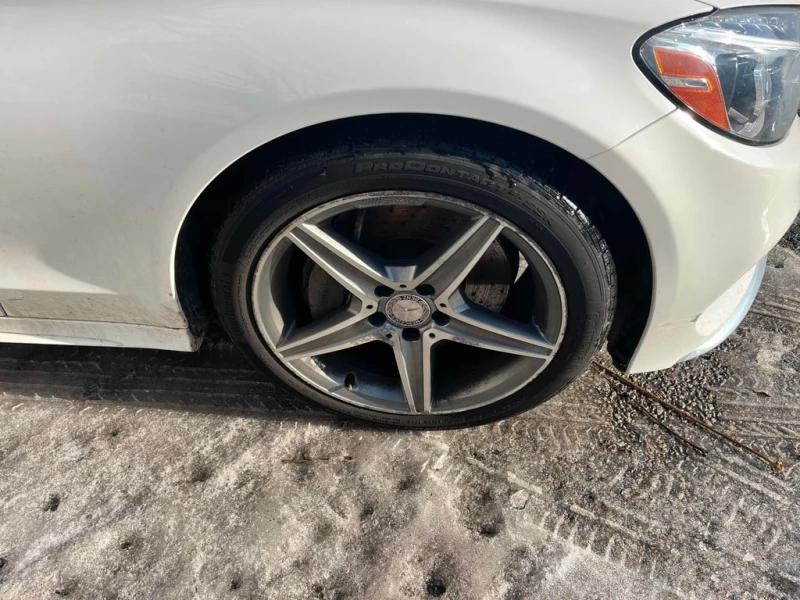 Mercedes-Benz C 300 * CARFAX * БЕЗ ПЪРВОНАЧАЛНА ВНОСКА, снимка 7 - Автомобили и джипове - 53062983