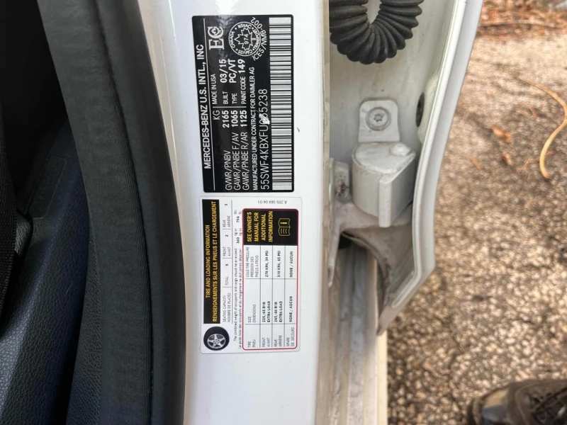 Mercedes-Benz C 300 * CARFAX * БЕЗ ПЪРВОНАЧАЛНА ВНОСКА, снимка 10 - Автомобили и джипове - 53062983