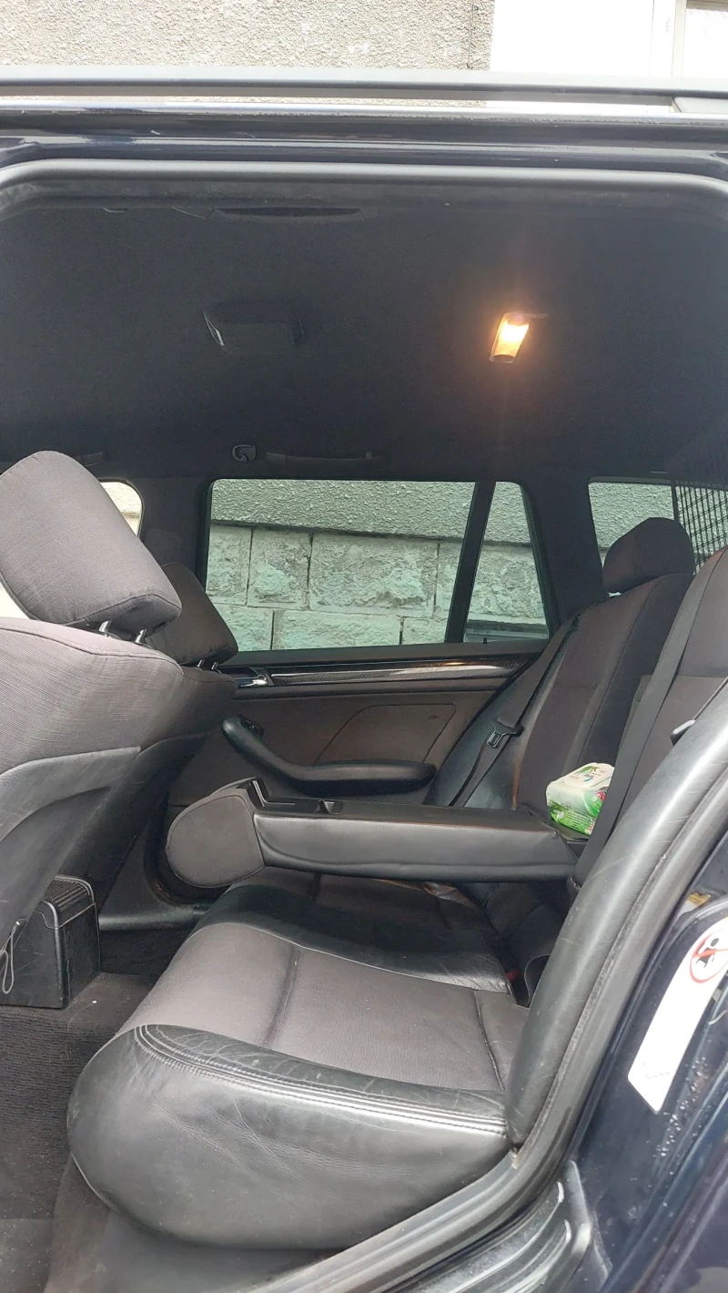 BMW 330, снимка 8 - Автомобили и джипове - 53220858